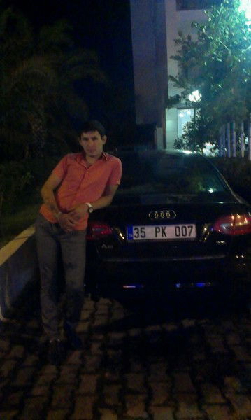 Ислам Иминов