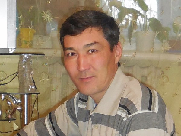 Серик Турахбаев