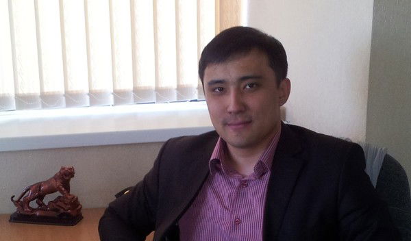 Алибек Исаметов