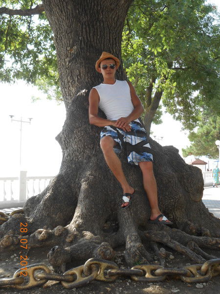 Александр Сергеев