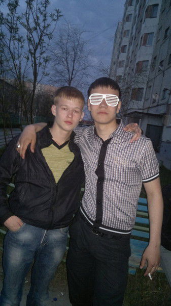 [.. Володя ..]