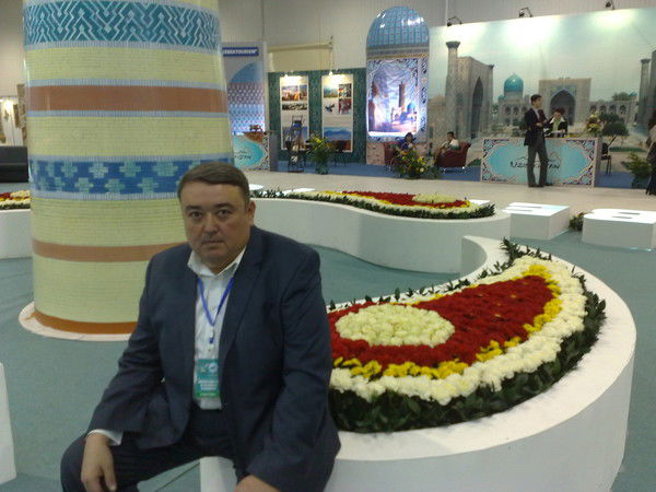 Алишер Кучкаров