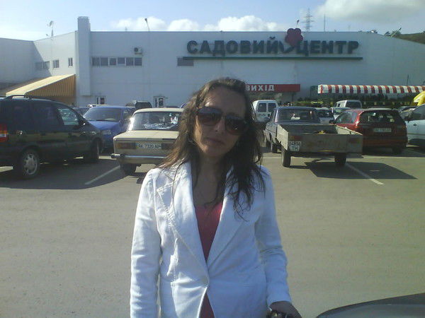 Лена Волынская