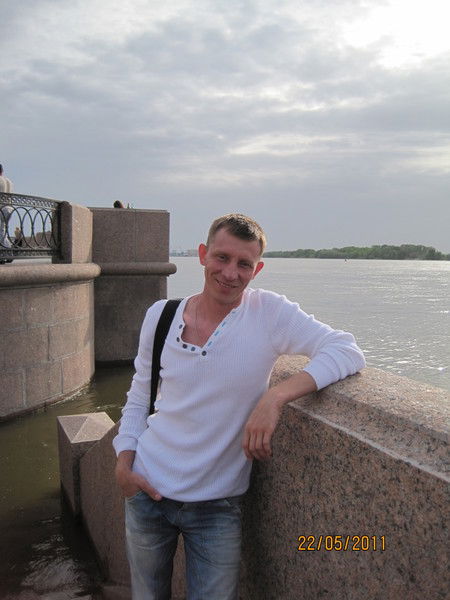 Дмитрий Савенко