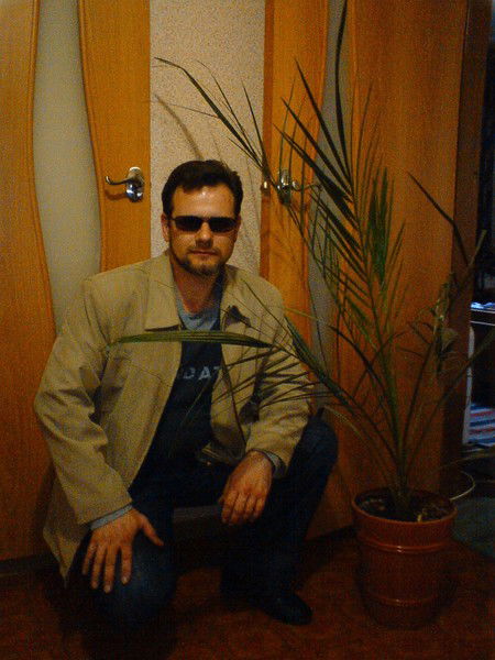 Евгений Иванов