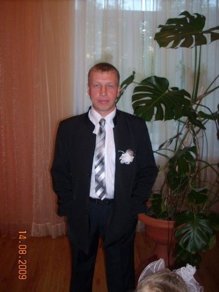 Александр Кутуев