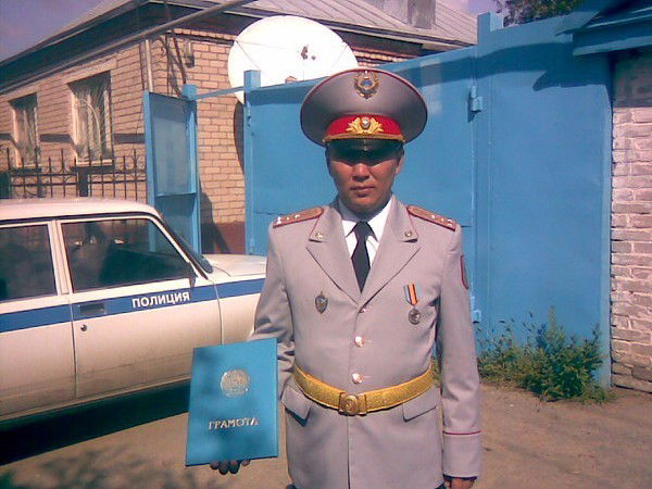 Булат Тасов