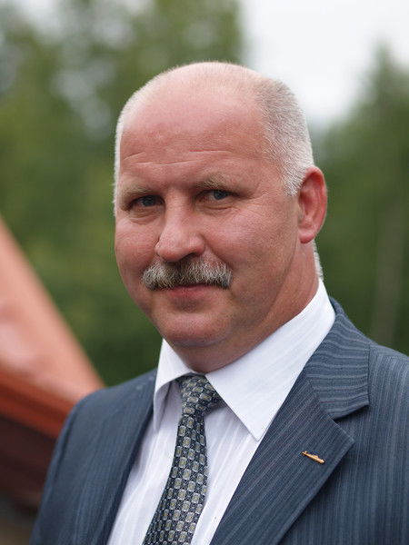 Юра Баринов