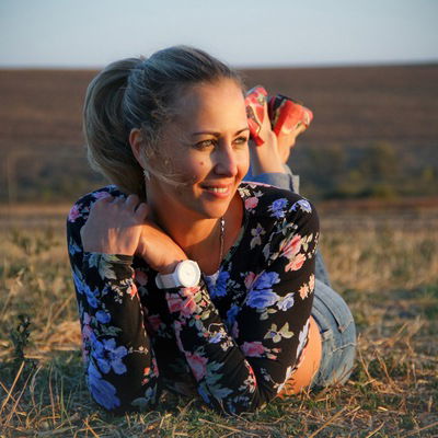 Лара Нитепина