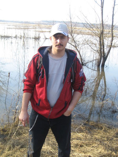 Неизвестно Неизвестно