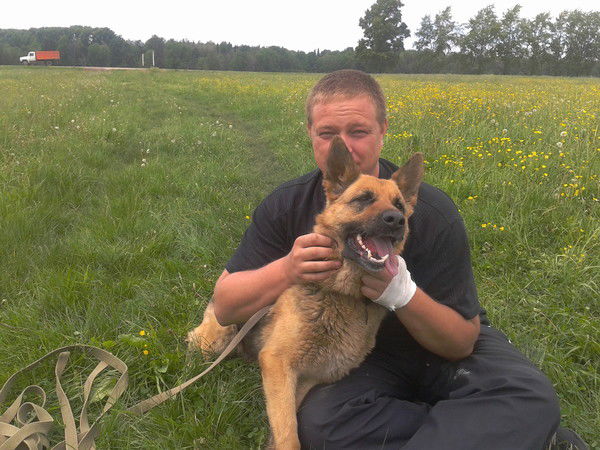 Александр Головей