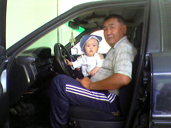 Есей Еркинов