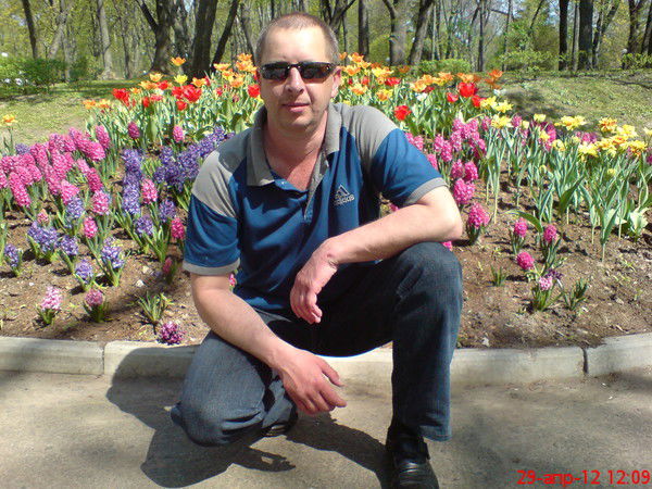 Анатолий Сафронов