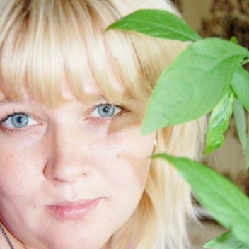 Любовь Попова