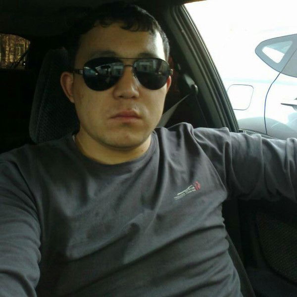 Ерхат Бокушев