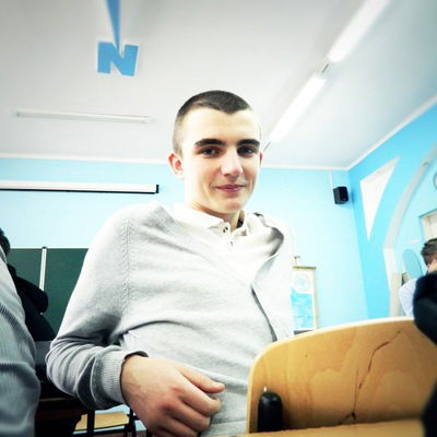 Максим Фесенко