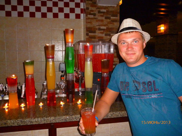 Анатолий Белов