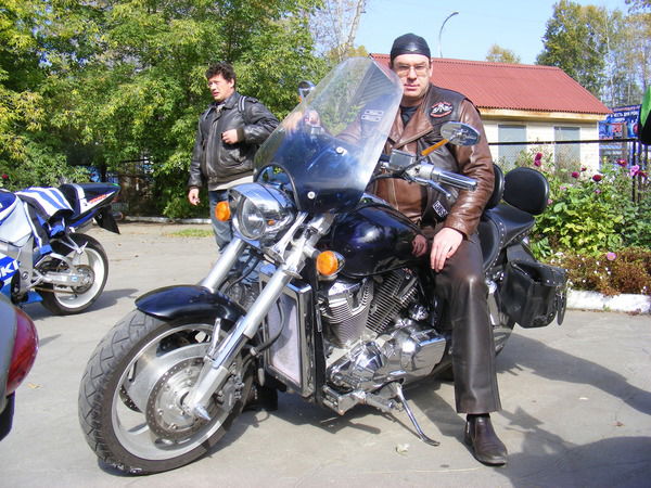 Игорь Власенко