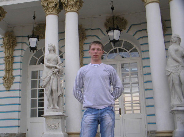 Александр Иванов