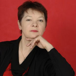 Елена Лысаковская