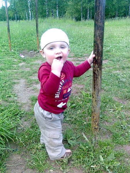 Денис Никулин