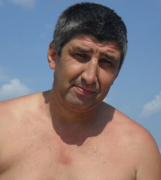 Юрий Степанов