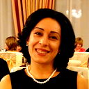 Елена Сухариян