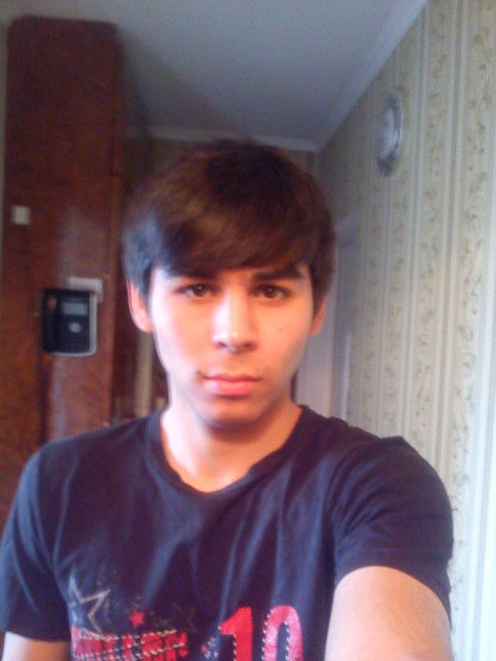 Акрам Курбанов