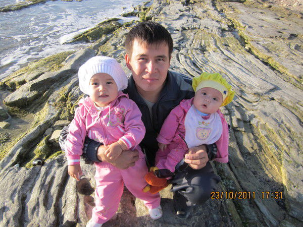 Женис Оразов