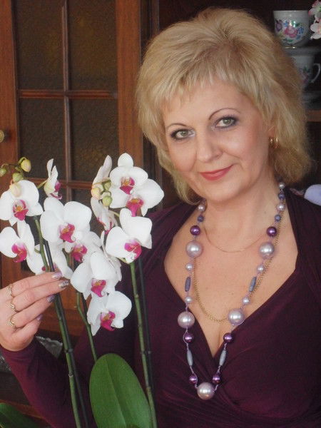 Елена Кротова