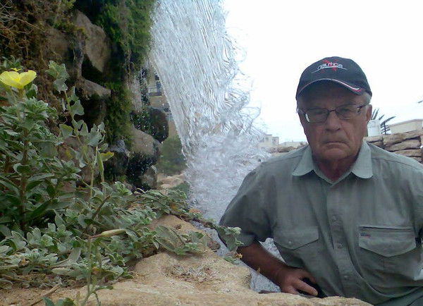 Владимир Лазарев