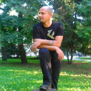 Олег Еремян