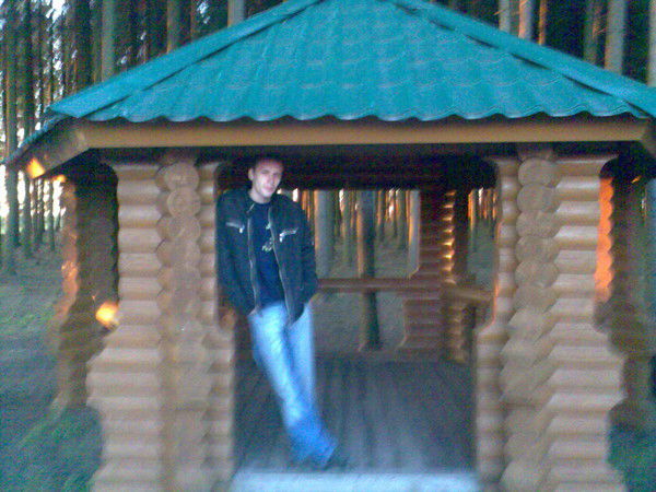 Олег Шаховал