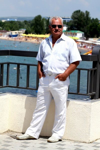 Дмитрий Гундус