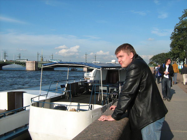 Александр Кондратенко