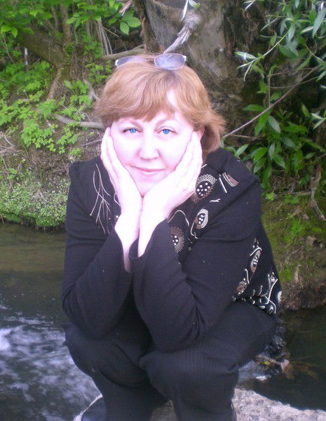 Людмила Лавроненко