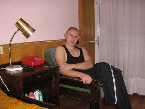 Димон Ермолов