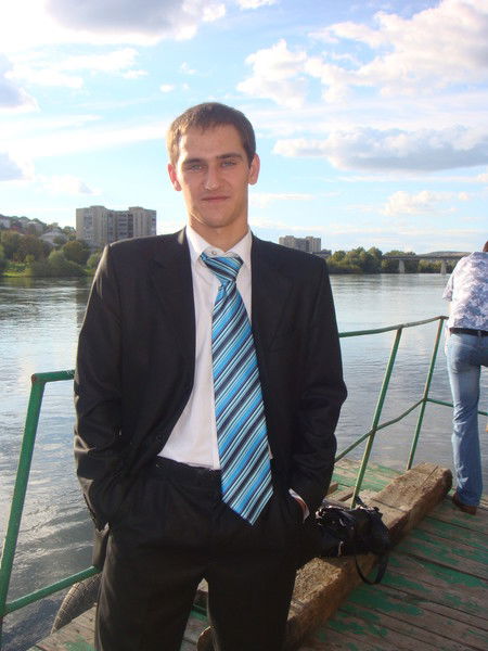 Денис Курий