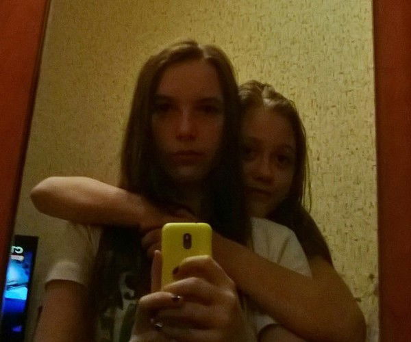 Эля Козлова