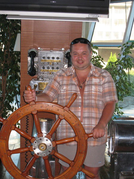 Александр Неупокоев