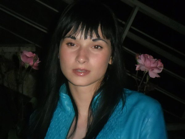 Катя Добрянская