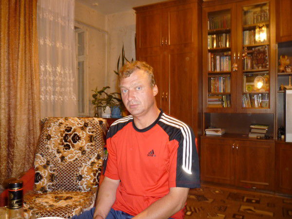 Дмитрий Мельников