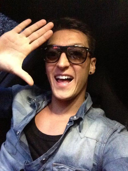 Mesut** Ozil******
