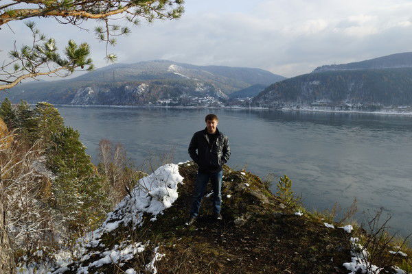 Павел Голованов