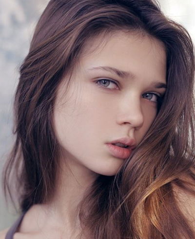 Алина Курагина