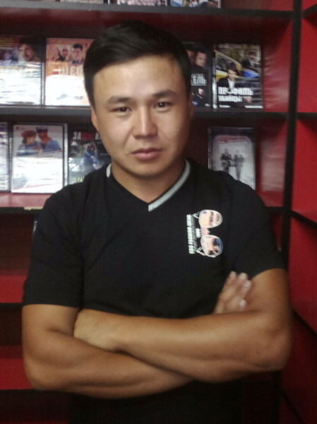 Кайрат Бектeнов