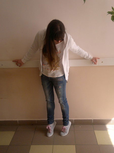 Велианора Чертинова