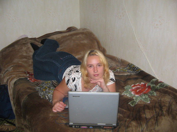 Елена Елена