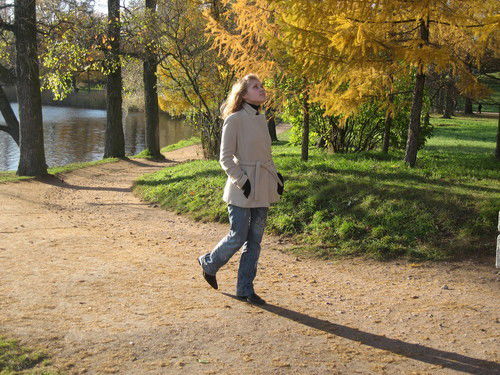 Анна Комарова