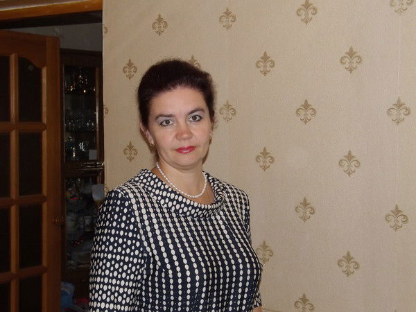 Елена Суворова